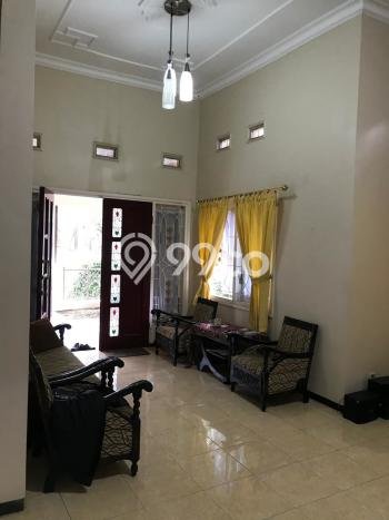 Rumah sewa siap huni 4 Kamar Tidur di Soekarno Hatta, Malang Rumah sewa siap huni 4 Kamar Tidur di Soekarno Hatta, Malang
