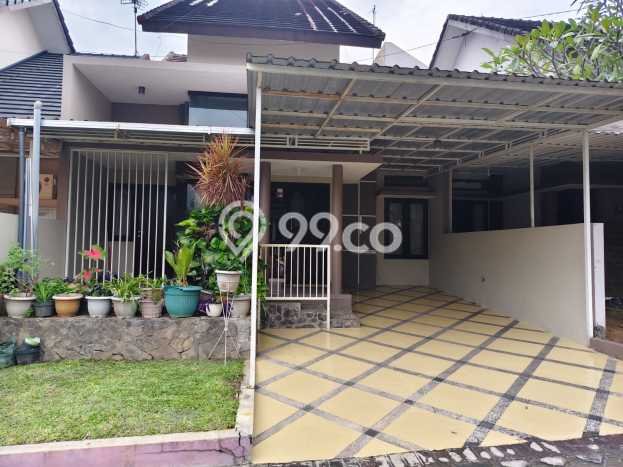 Dijual Rumah 4 Kamar Lokasi Strategis Nyaman dan Strategis di Lowokwaru Dijual Rumah 4 Kamar Lokasi Strategis Nyaman dan Strategis di Lowokwaru