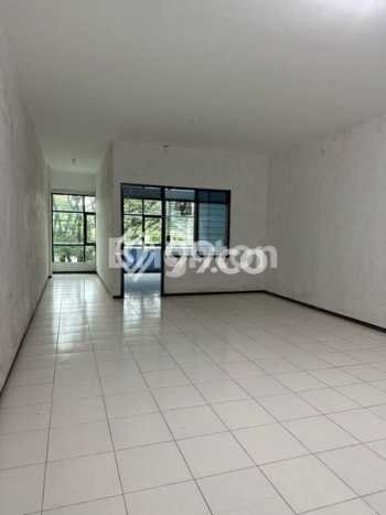 Disewakan Ruko di Blimbing Malang LT 150m2, LB 400m2 Disewakan Ruko di Blimbing Malang LT 150m2, LB 400m2