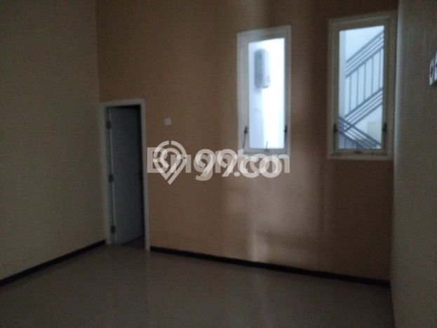 Rumah Strategis Minimalis Lb 130m2 di Batu, Batu Rumah Strategis Minimalis Lb 130m2 di Batu, Batu