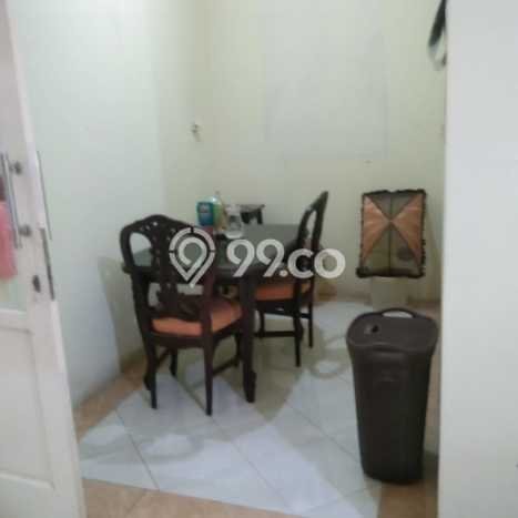 Rumah Mewah LB 360m2 Siap Pakai Desain Elegan di Kebonsari, Surabaya Rumah Mewah LB 360m2 Siap Pakai Desain Elegan di Kebonsari, Surabaya