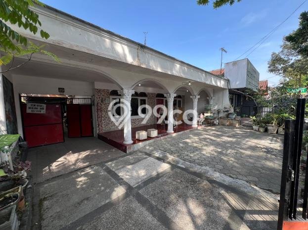 Dijual Rumah Premium dengan Fasilitas Sekitar Komplit di Klojen, Malang Dijual Rumah Premium dengan Fasilitas Sekitar Komplit di Klojen, Malang