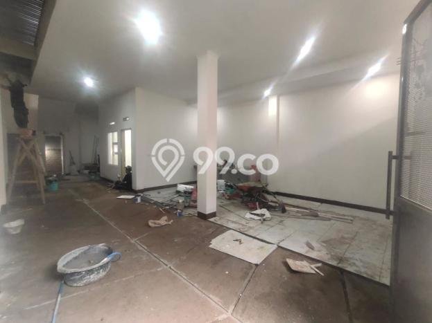 Aset Investasi! Rumah Kost Dijual di Sukasari, Bandung, 14 KT, 14 KM, Luas 343m2 Aset Investasi! Rumah Kost Dijual di Sukasari, Bandung, 14 KT, 14 KM, Luas 343m2