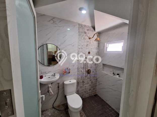 For Sale! Premium House LT 180m2 Desain Modern di Batam Centre For Sale! Premium House LT 180m2 Desain Modern di Batam Centre