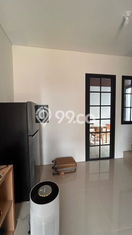 Disewakan! Rumah 3 Kamar Tidur &
3 Kamar Mandi di Batam Centre, Batam Disewakan! Rumah 3 Kamar Tidur &
3 Kamar Mandi di Batam Centre, Batam