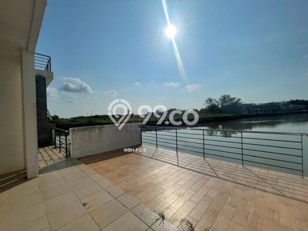 Rumah Siap Pakai di Batam Centre, Batam, LT 337m2m² LB 180m2m² Rumah Siap Pakai di Batam Centre, Batam, LT 337m2m² LB 180m2m²