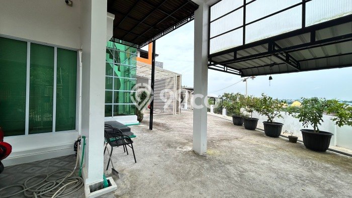 Rumah Elit LB 300m2 Siap Pakai Desain Elegan di Batam Centre, Batam Rumah Elit LB 300m2 Siap Pakai Desain Elegan di Batam Centre, Batam