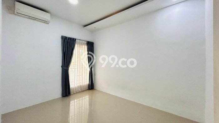 For Sale Rumah Bagus Siap Huni di Batam Strategis For Sale Rumah Bagus Siap Huni di Batam Strategis