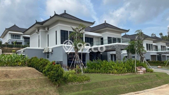 Rumah Luxury Modern Siap Huni di Muka Kuning Batam Rumah Luxury Modern Siap Huni di Muka Kuning Batam