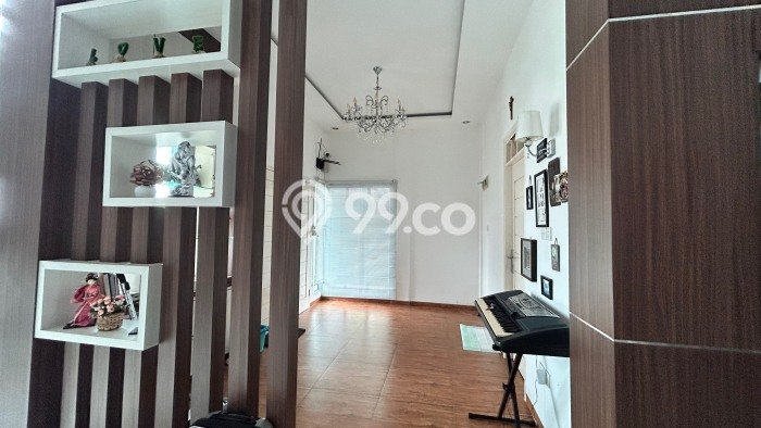 Rumah Elit LB 300m2 Siap Pakai Desain Elegan di Batam Centre, Batam Rumah Elit LB 300m2 Siap Pakai Desain Elegan di Batam Centre, Batam