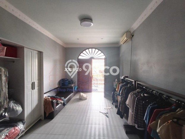Hunian Elit LB 900m2 Siap Pakai Desain Elegan di Batam Centre, Batam Hunian Elit LB 900m2 Siap Pakai Desain Elegan di Batam Centre, Batam
