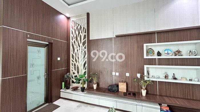 Rumah Elit LB 300m2 Siap Pakai Desain Elegan di Batam Centre, Batam Rumah Elit LB 300m2 Siap Pakai Desain Elegan di Batam Centre, Batam