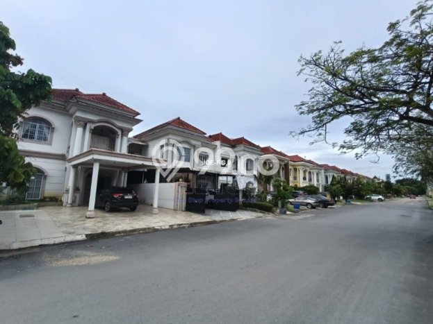 Dijual Rumah Luas Elegan Dengan View Eksklusif di Batam Centre, Batam Dijual Rumah Luas Elegan Dengan View Eksklusif di Batam Centre, Batam