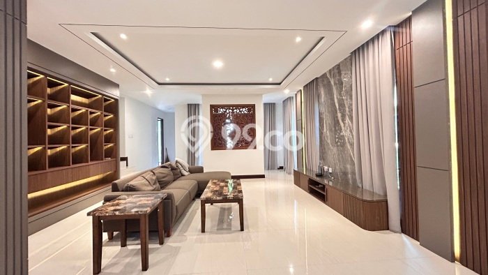 HOT DEAL! Rumah di Muka Kuning, 4 KM, Area Asri, LT 500m² Bangunan 450m² HOT DEAL! Rumah di Muka Kuning, 4 KM, Area Asri, LT 500m² Bangunan 450m²