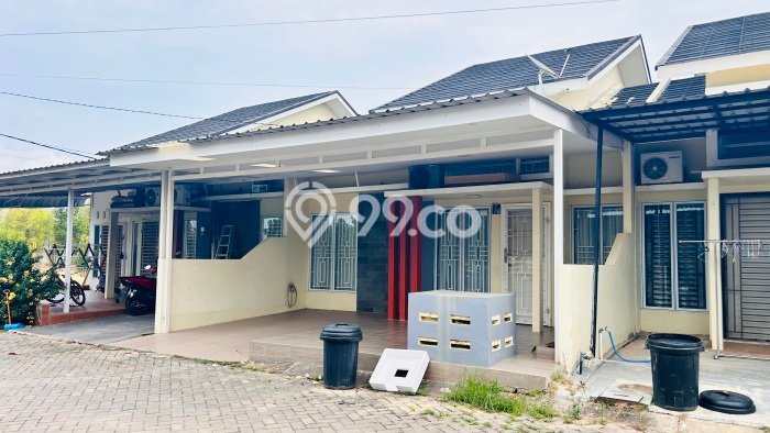 For Sale Rumah Bagus Siap Huni di Batam Strategis For Sale Rumah Bagus Siap Huni di Batam Strategis