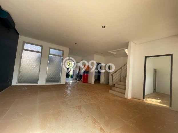 Rumah Siap Pakai di Batam Centre, Batam, LT 337m2m² LB 180m2m² Rumah Siap Pakai di Batam Centre, Batam, LT 337m2m² LB 180m2m²