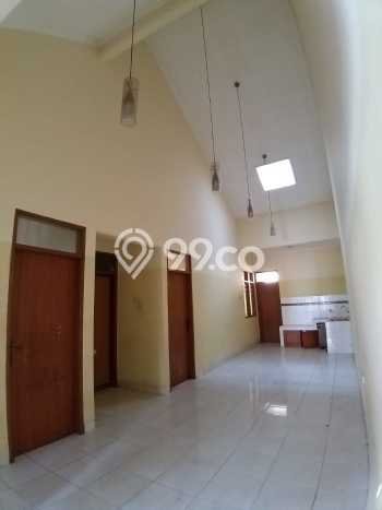 For Sale Hunian Rumah Terawat 3 KT di Kopo, Bandung For Sale Hunian Rumah Terawat 3 KT di Kopo, Bandung
