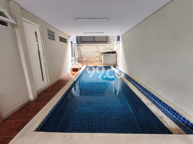 UNIT TERBATAS! Rumah area , 4 KT, LT 110m2m² LB 308m2m² UNIT TERBATAS! Rumah area , 4 KT, LT 110m2m² LB 308m2m²