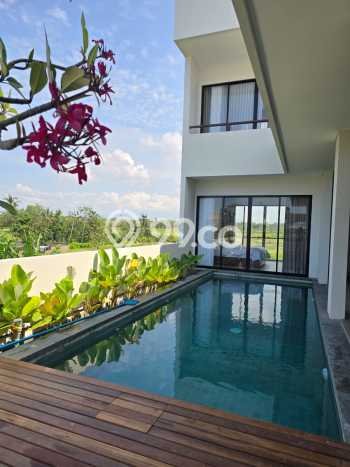 Hunian Mewah LB 350m2 Siap Huni Desain Elegan di Cemagi, Badung Hunian Mewah LB 350m2 Siap Huni Desain Elegan di Cemagi, Badung
