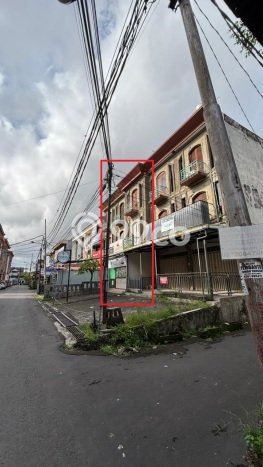 Unit Ruko Dijual di Denpasar Barat Denpasar Luas Tanah 85m2, Luas Bangunan 160m2 Unit Ruko Dijual di Denpasar Barat Denpasar Luas Tanah 85m2, Luas Bangunan 160m2
