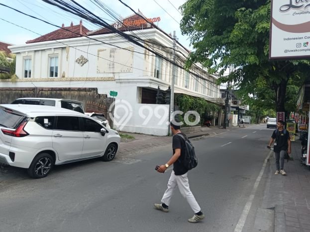 Tanah Strategis Dijual di Kuta Badung 1350m2 Tanah Strategis Dijual di Kuta Badung 1350m2