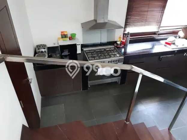 Rumah Elit LB 350m2 Siap Pakai Desain Elegan di Ungasan, Badung Rumah Elit LB 350m2 Siap Pakai Desain Elegan di Ungasan, Badung