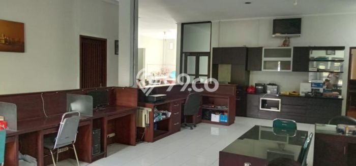 Dijual Ruko Strategis Kawasan , Luas 350m2m², Jalan Utama, Area Bisnis Dijual Ruko Strategis Kawasan , Luas 350m2m², Jalan Utama, Area Bisnis