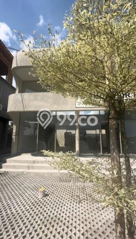 SEWA TERBAIK! Komersial Kawasan Pererenan, Luas 110m², Jalan Utama SEWA TERBAIK! Komersial Kawasan Pererenan, Luas 110m², Jalan Utama