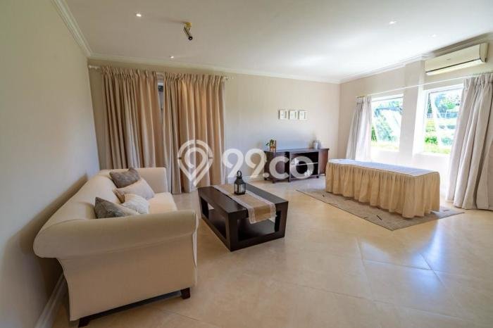 Rumah Luxury Modern Tanpa Renovasi di Canggu Badung Rumah Luxury Modern Tanpa Renovasi di Canggu Badung