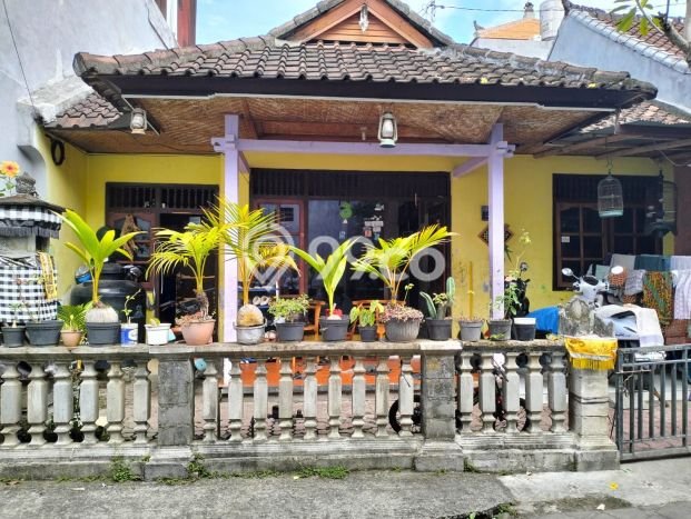 Jual Rumah Strategis Bagus Punya 2 KT di Denpasar Barat Denpasar SHM Jual Rumah Strategis Bagus Punya 2 KT di Denpasar Barat Denpasar SHM