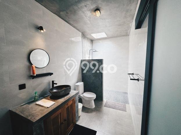 Rumah Kontrakan Badung LT 250m2 LB 250m2 Area canggu Rumah Kontrakan Badung LT 250m2 LB 250m2 Area canggu