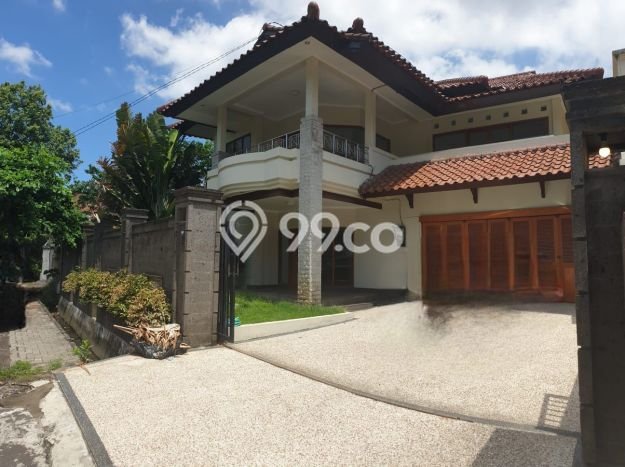 Rumah Luxury Modern Tanpa Renovasi di Renon Denpasar Rumah Luxury Modern Tanpa Renovasi di Renon Denpasar