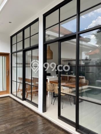 Rumah Tenang area , 3 KT, Luas 200m2m² Bangunan 200m2m² Rumah Tenang area , 3 KT, Luas 200m2m² Bangunan 200m2m²