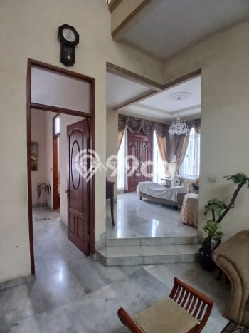 Ready to Use! Premium House LT 315m2 Desain Elegan di Pulomas Ready to Use! Premium House LT 315m2 Desain Elegan di Pulomas