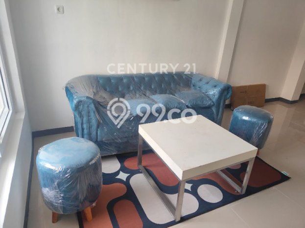Rumah Strategis Modern Lb 90m2 di Kelapa Gading, Jakarta Utara Rumah Strategis Modern Lb 90m2 di Kelapa Gading, Jakarta Utara