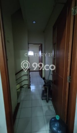 Ruko Bagus Dijual LB 240m2 Lokasi Strategis Jakarta Barat Area Cocok untuk Bisnis Ruko Bagus Dijual LB 240m2 Lokasi Strategis Jakarta Barat Area Cocok untuk Bisnis
