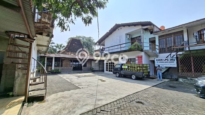 Unit Komersial Dijual di Cilandak Jakarta Selatan 340m2 Unit Komersial Dijual di Cilandak Jakarta Selatan 340m2