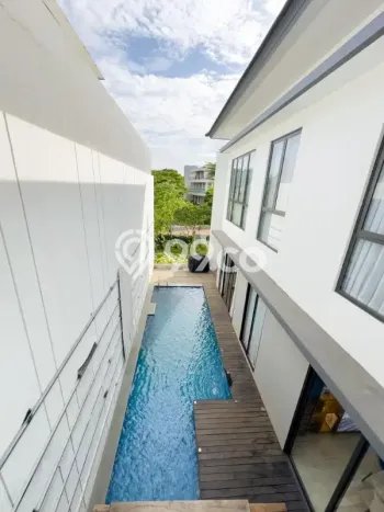 Ready to Use! Premium House LT 336m2 Desain Modern di BSD Ready to Use! Premium House LT 336m2 Desain Modern di BSD