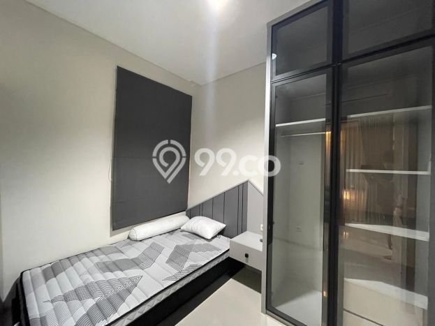 Dijual Hunian Rumah Terawat 3 KT di BSD City, Tangerang Dijual Hunian Rumah Terawat 3 KT di BSD City, Tangerang