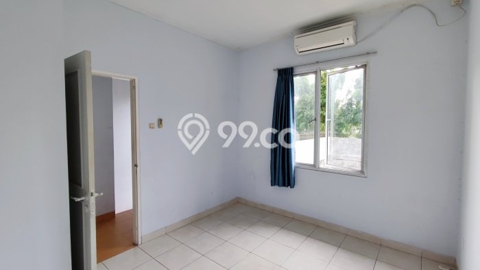 For Sale! Luxury House LT 216m2 Desain Elegan di BSD For Sale! Luxury House LT 216m2 Desain Elegan di BSD