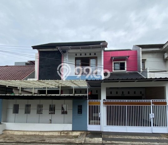 Dijual Rumah Luas Elegan Dengan View Cantik di BSD, Tangerang Dijual Rumah Luas Elegan Dengan View Cantik di BSD, Tangerang
