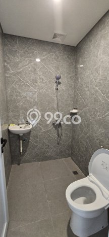 Rumah Strategis di BSD Griya Loka, Dekat BSD Griya Loka, Tangerang, Tangerang - 2 KT Rumah Strategis di BSD Griya Loka, Dekat BSD Griya Loka, Tangerang, Tangerang - 2 KT