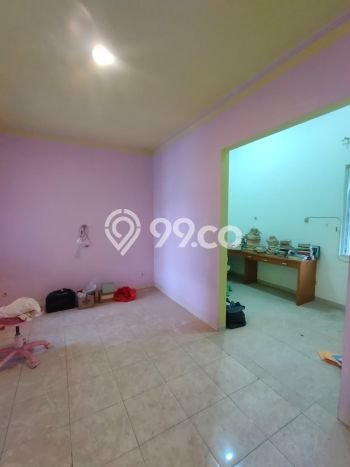 Rumah Strategis Modern Lb 250m2 di BSD, Tangerang Selatan Rumah Strategis Modern Lb 250m2 di BSD, Tangerang Selatan