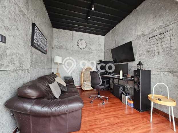 Rumah LT 198m² / LB 200m² di Lokasi BSD City, Tangerang Rumah LT 198m² / LB 200m² di Lokasi BSD City, Tangerang