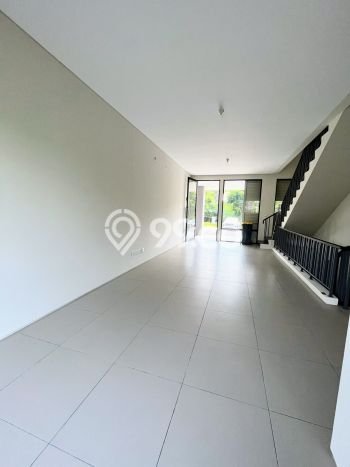 Disewakan Ruko di Kawasan Ramai Kota Baru Parahyangan Luas 210m2 Disewakan Ruko di Kawasan Ramai Kota Baru Parahyangan Luas 210m2