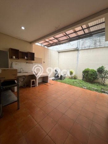 Hunian Mewah LB 200m2 Siap Pakai Desain Elegan di Pasteur, Bandung Hunian Mewah LB 200m2 Siap Pakai Desain Elegan di Pasteur, Bandung