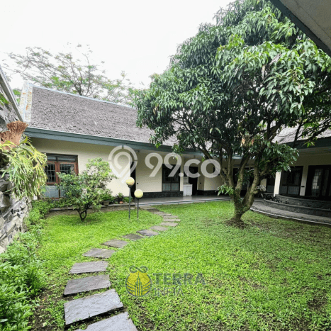 Siap Huni Rumah Mewah 5 Kamar di Bandung Wetan Dekat ke Mana Pun Siap Huni Rumah Mewah 5 Kamar di Bandung Wetan Dekat ke Mana Pun