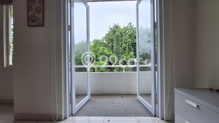 DIJUAL CEPAT! Rumah Asri di BSD The Green, Tangerang, LT 200m² Bangunan 198m² Bisa Nego! DIJUAL CEPAT! Rumah Asri di BSD The Green, Tangerang, LT 200m² Bangunan 198m² Bisa Nego!
