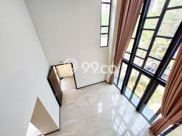 Jual Rumah Luas Megah Dengan View Eksklusif di BSD, Tangerang Jual Rumah Luas Megah Dengan View Eksklusif di BSD, Tangerang