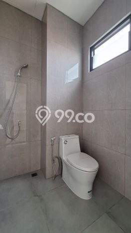 Ruko Kawasan BSD, Luas 146m², Kawasan Berkembang, Jalan Utama Ruko Kawasan BSD, Luas 146m², Kawasan Berkembang, Jalan Utama